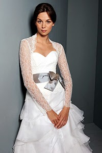 Bridal Dresses UK 1063159 Image 7